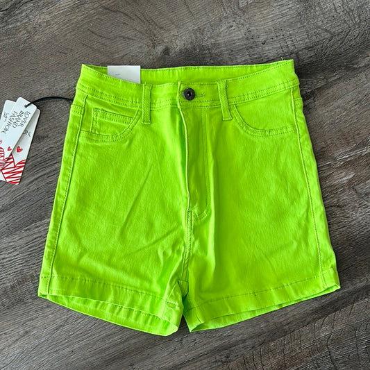 Medium Shorts